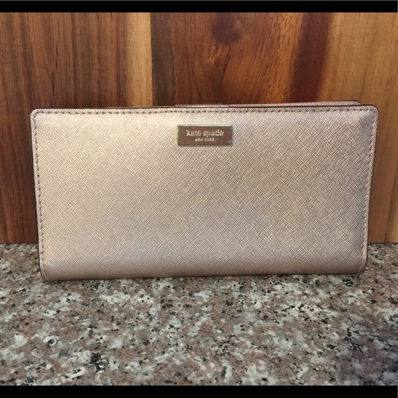Kate Spade Laurel Way Stacy Metallic Gold Wallet - Picture 2 of 8